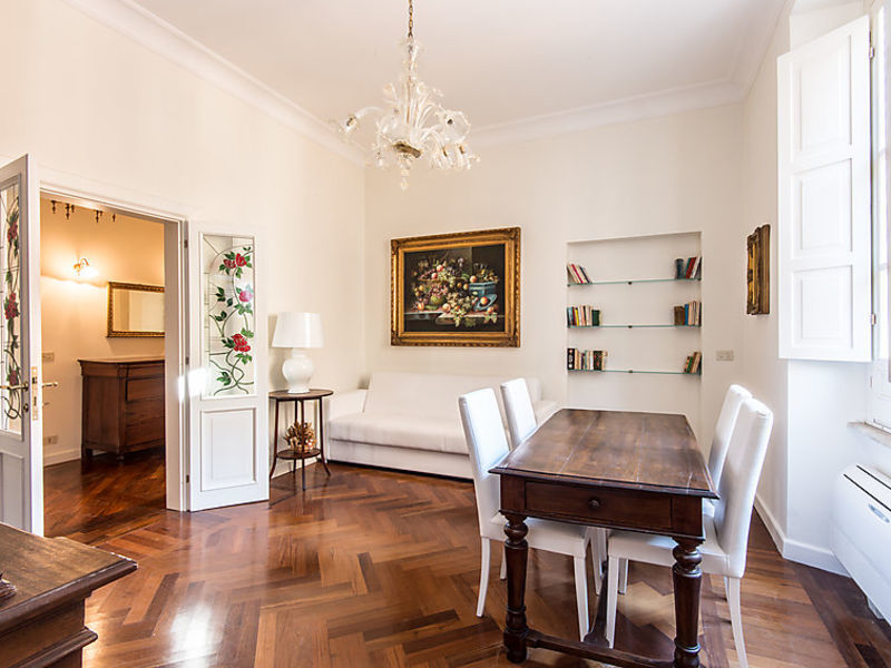 Vatican Luxury Apt