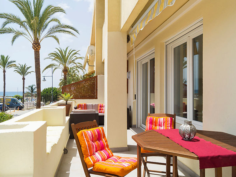 In 4****Resort Frontbeach Apartment