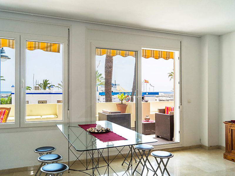 In 4****Resort Frontbeach Apartment
