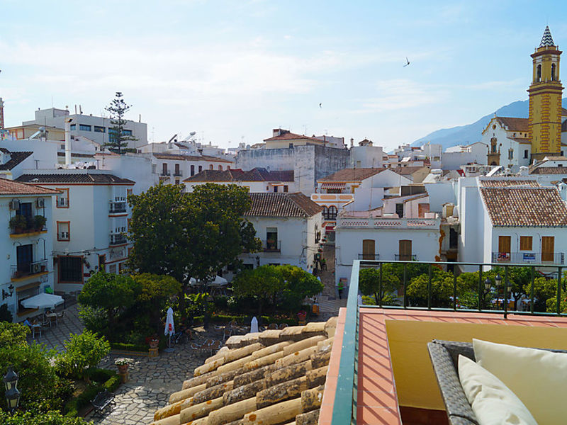 Plaza De Las Flores