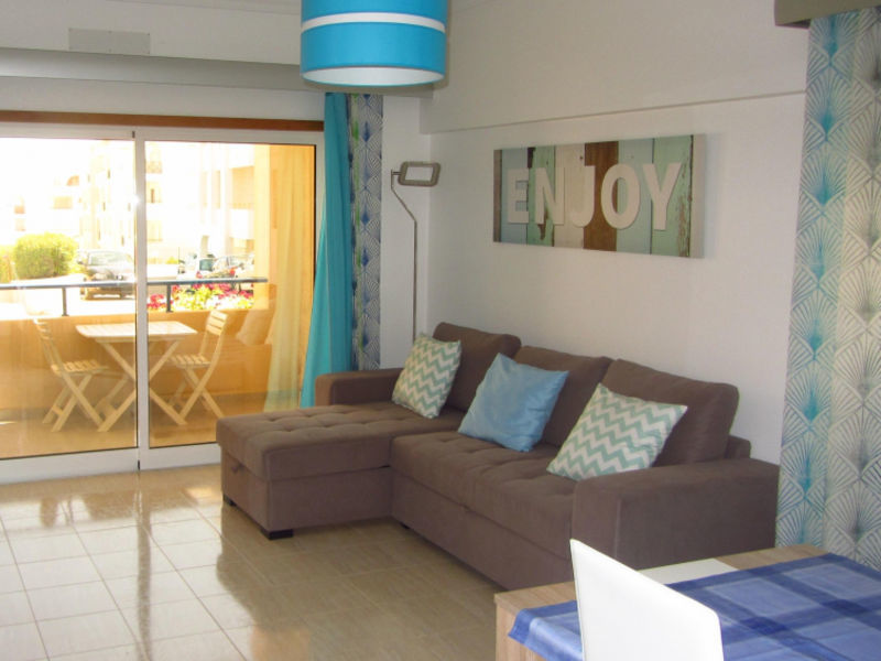 Apartamento T1 No R/Chao