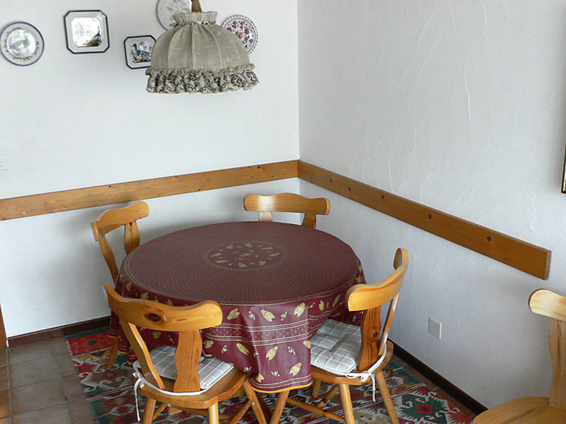 Apt.16