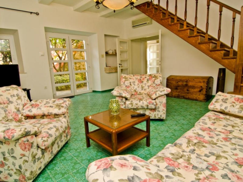 House Magnolia