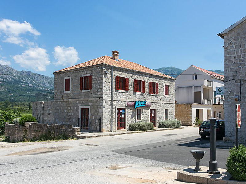Villa Petrosa
