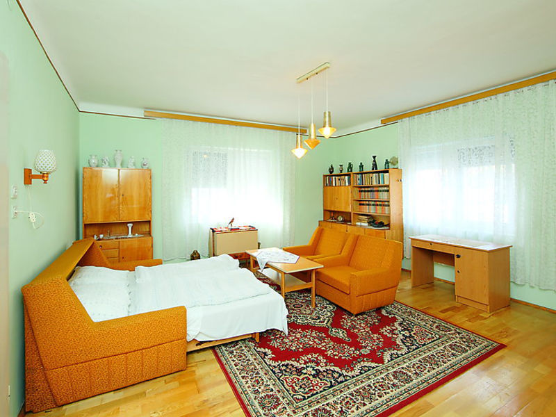 Balaton H326