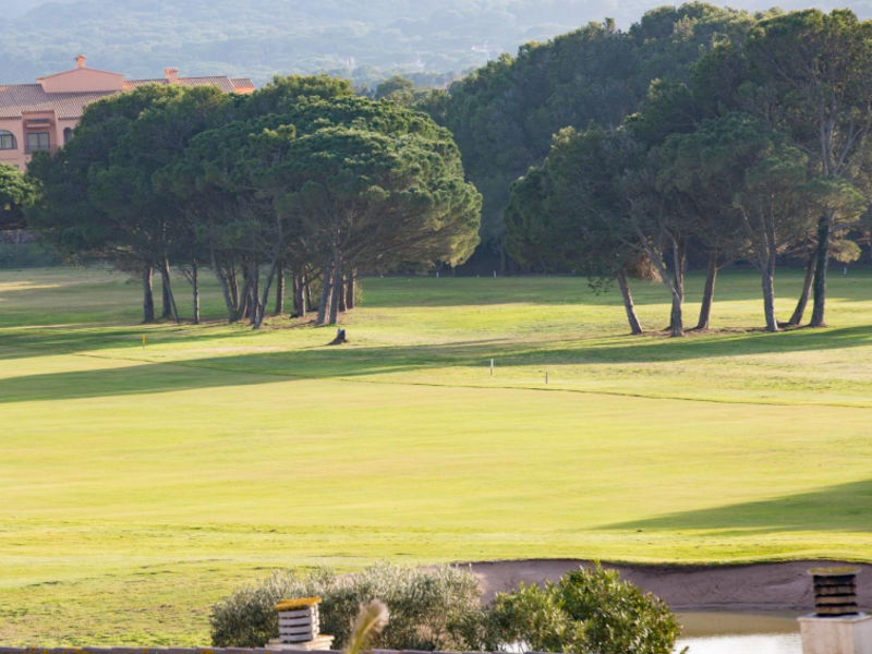 Ducado De Golf Esc Empurias 303
