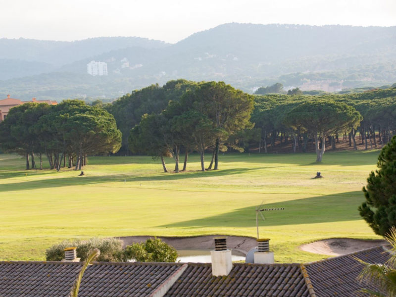 Ducado De Golf Esc Empurias 303