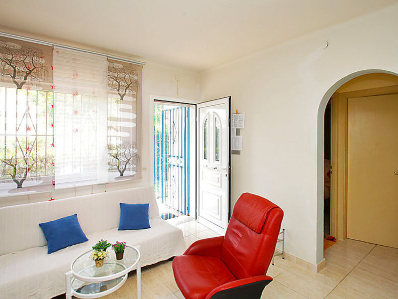 Urb Bellamar, Bruc