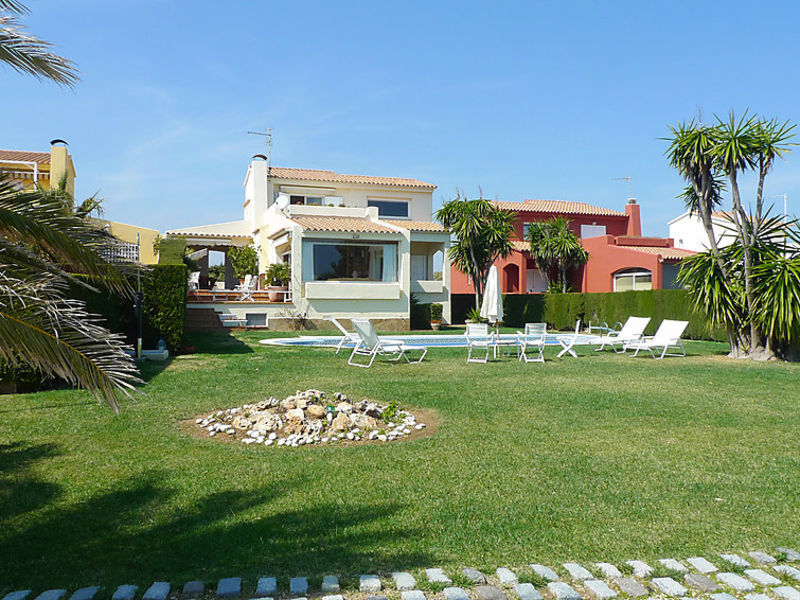 Casa Roques Dorades