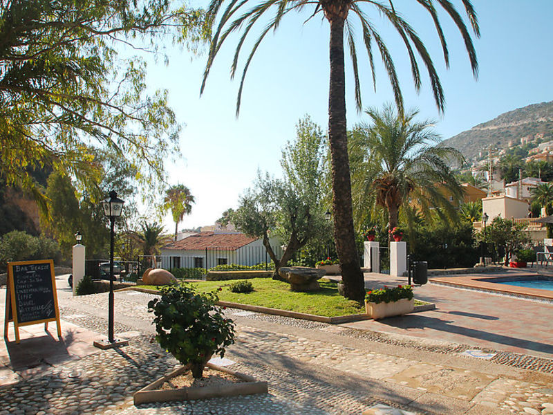 Sunsea Village