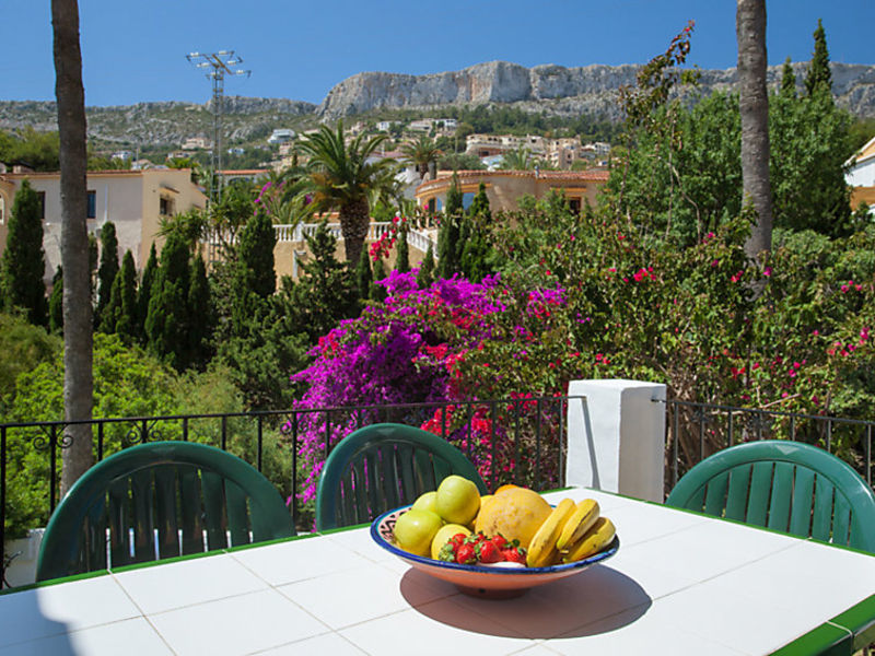 Sunsea Village