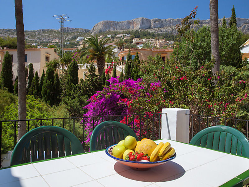 Sunsea Village