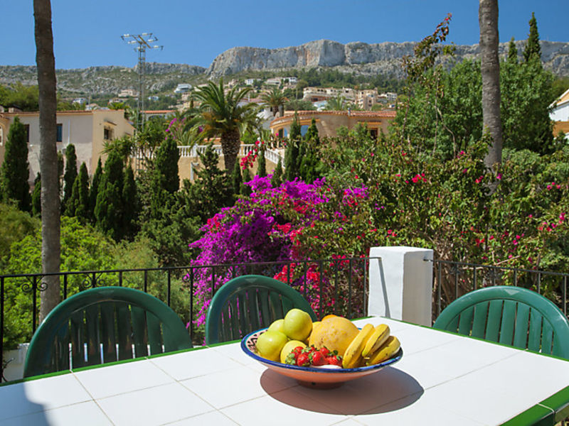 Sunsea Village