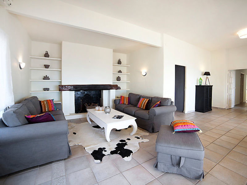 Casa L'Aguila