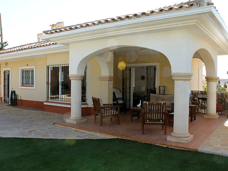 Bonalba Golf, Urb. Los Naranjos