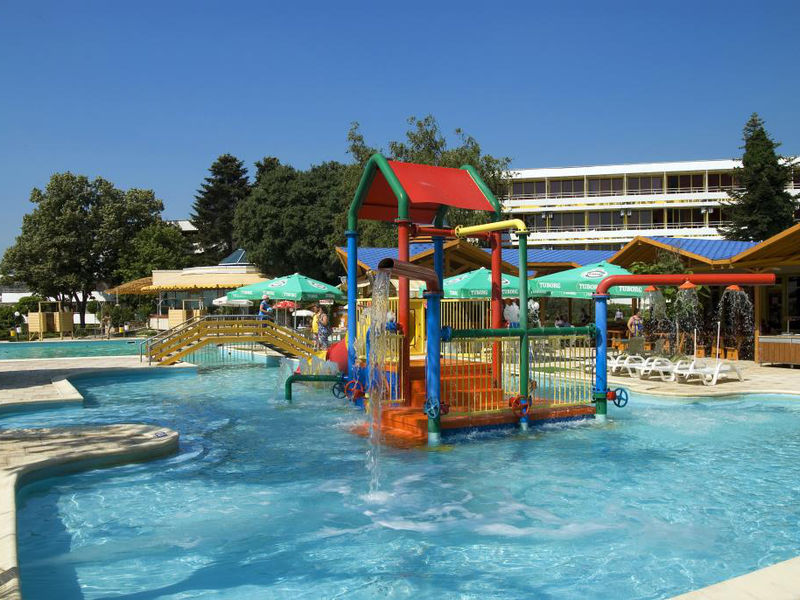 Club Dobrotiza Beach