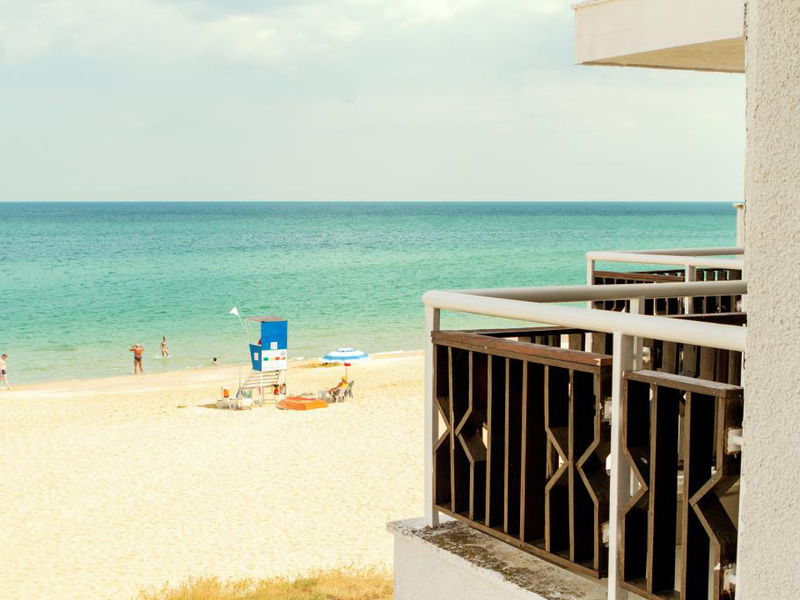 Slavuna Beach