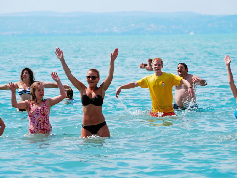 Camping & Bungalows Aranypart