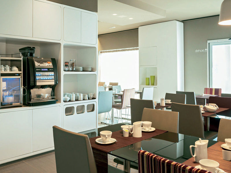 8piuhotel