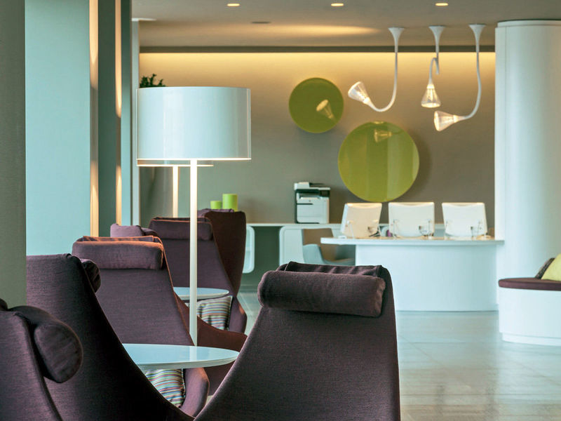 8piuhotel