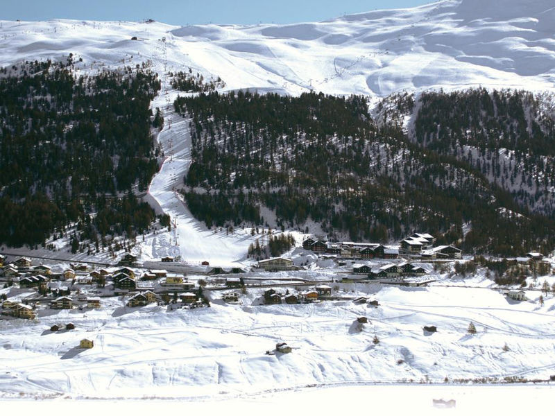 Alpen Village