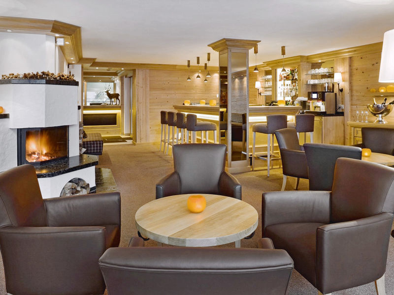 Hotel Holiday