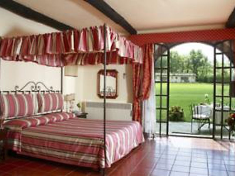 Borgo San Luigi Tuscany Resort