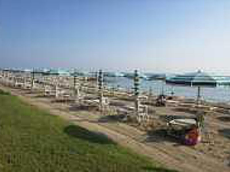 Pineto Beach Village & Camping