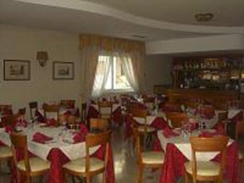 Hotel Dore