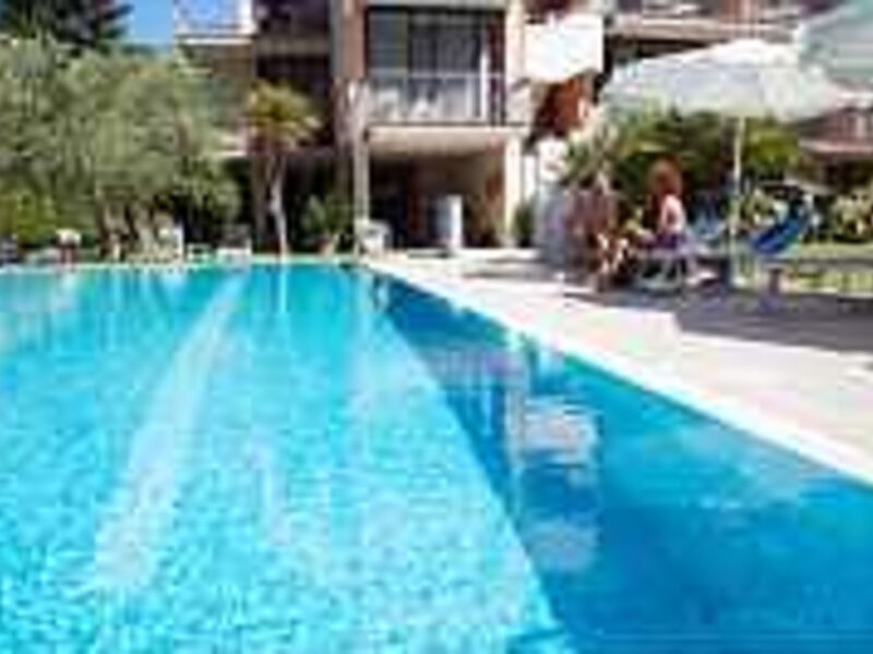 Hotel Holiday