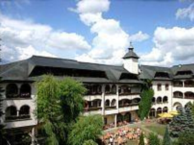 Hotel Mittagskogel