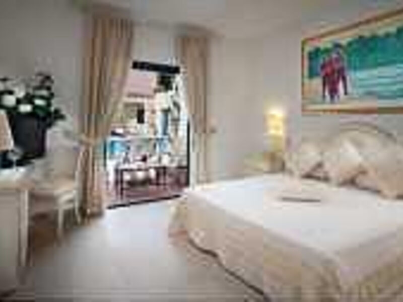 Cala Ginepro Hotel Resort