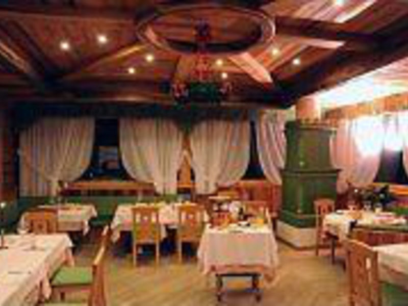 Hotel Alpine Mugon