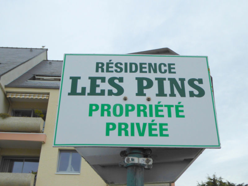 Le Refrain