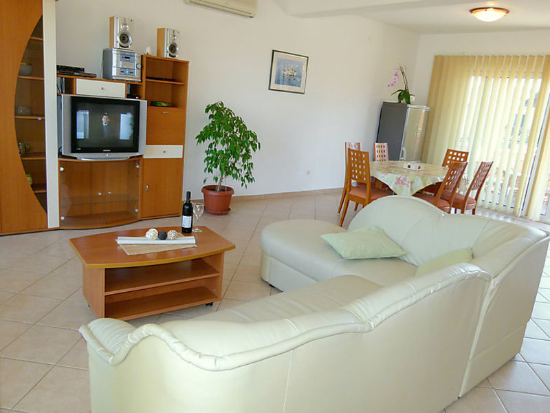 Villa Dunja