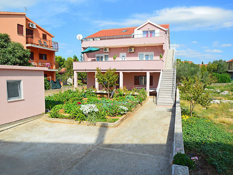 Villa Dunja
