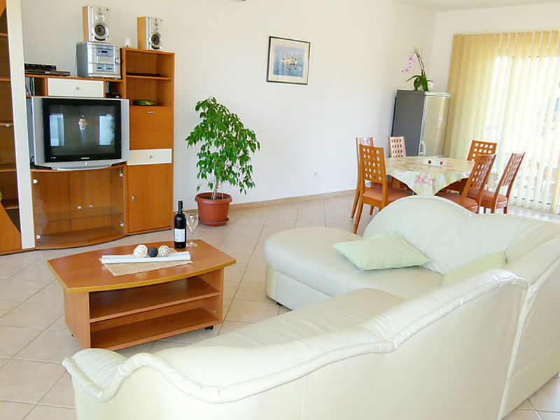 Villa Dunja