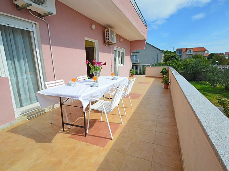 Villa Dunja