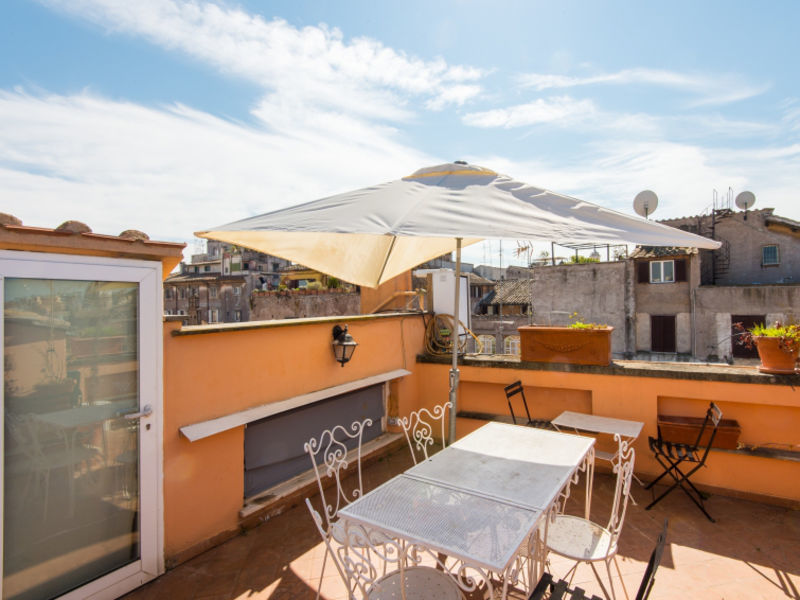Navona Breaktaking View