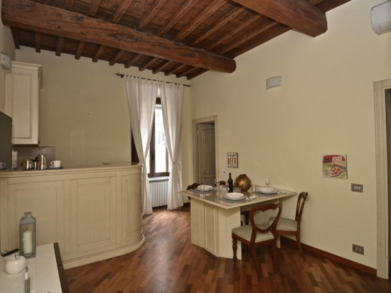 Colosseum 4br Large Apartment