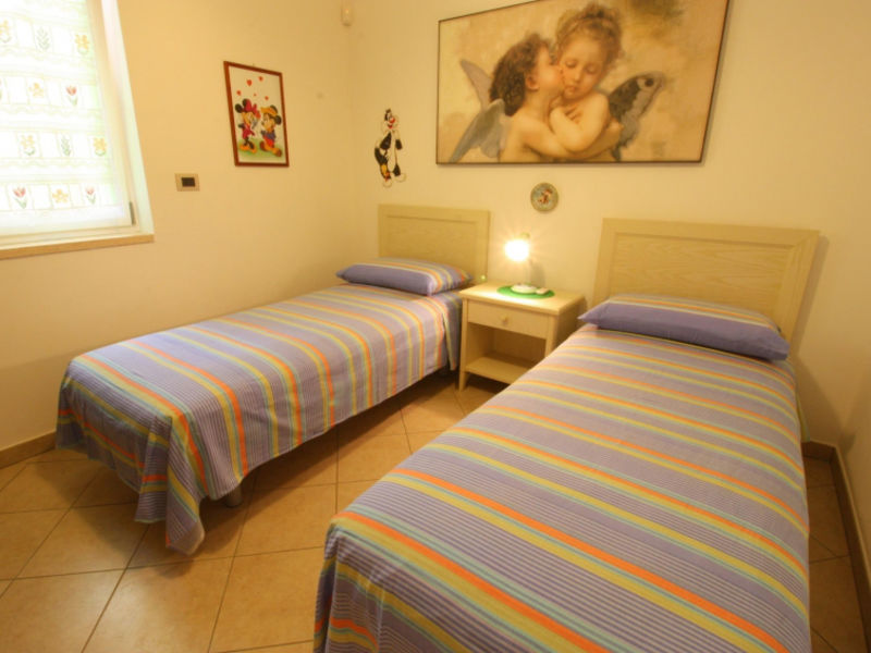 Pearl Apartment
