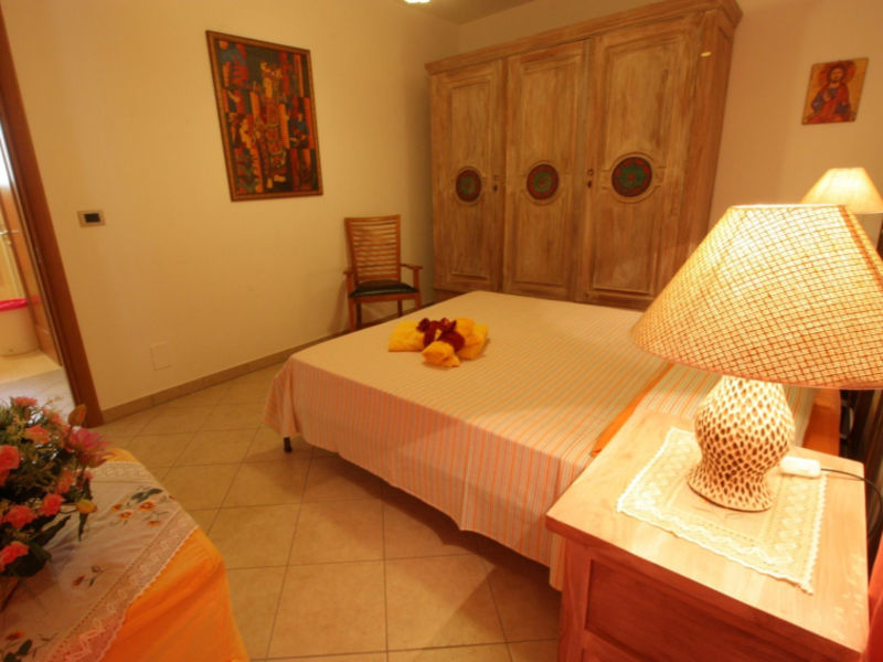 Pearl Apartment