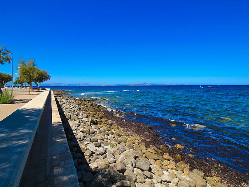 Paseo Del Mar
