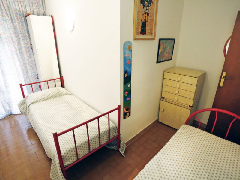 Urb. La Residencia