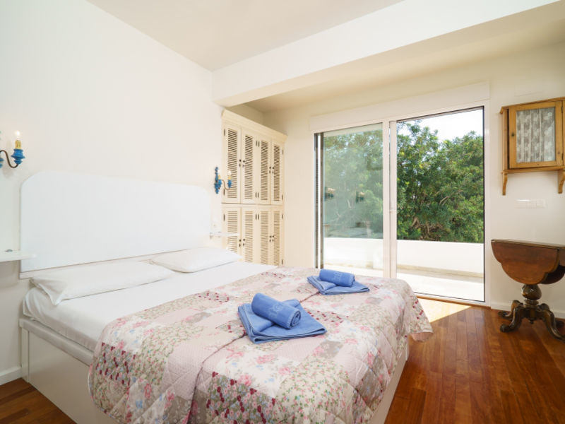 Villa Esteban