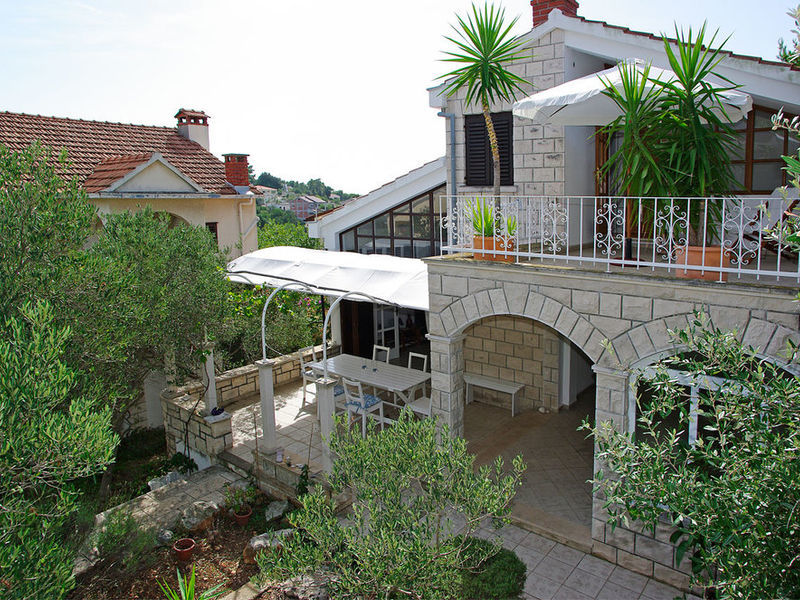 Vila 1563-81