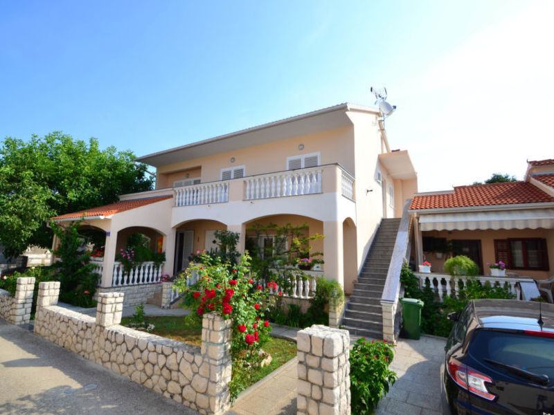 Dević