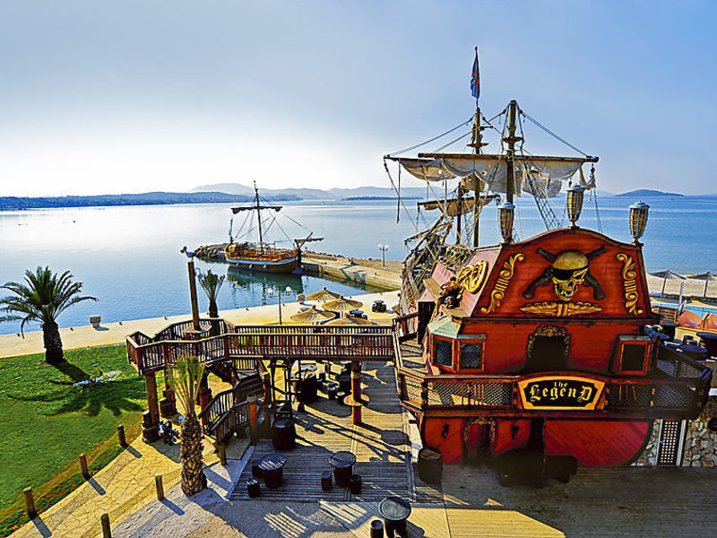 Solaris Beach Resort