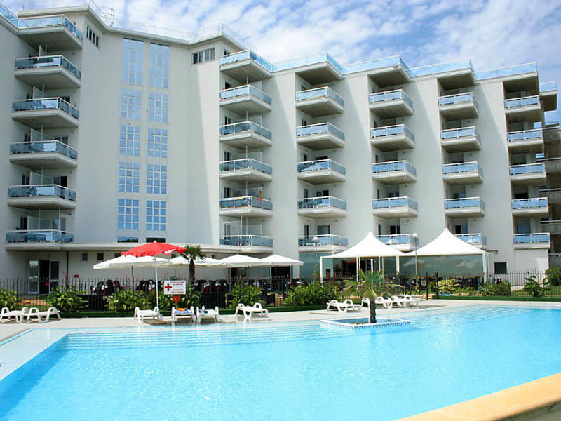 Elena Resort