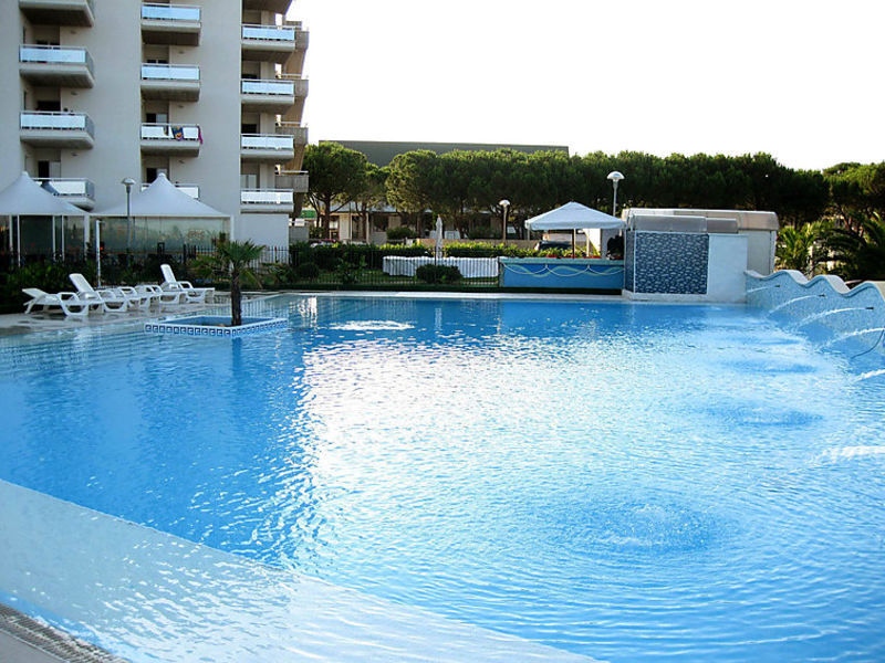 Elena Resort